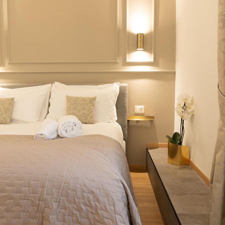De Vince Suites - Luxury Rooms - Roma Termini Zewnętrze zdjęcie