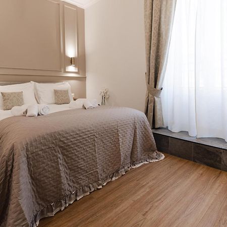 De Vince Suites - Luxury Rooms - Roma Termini Zewnętrze zdjęcie