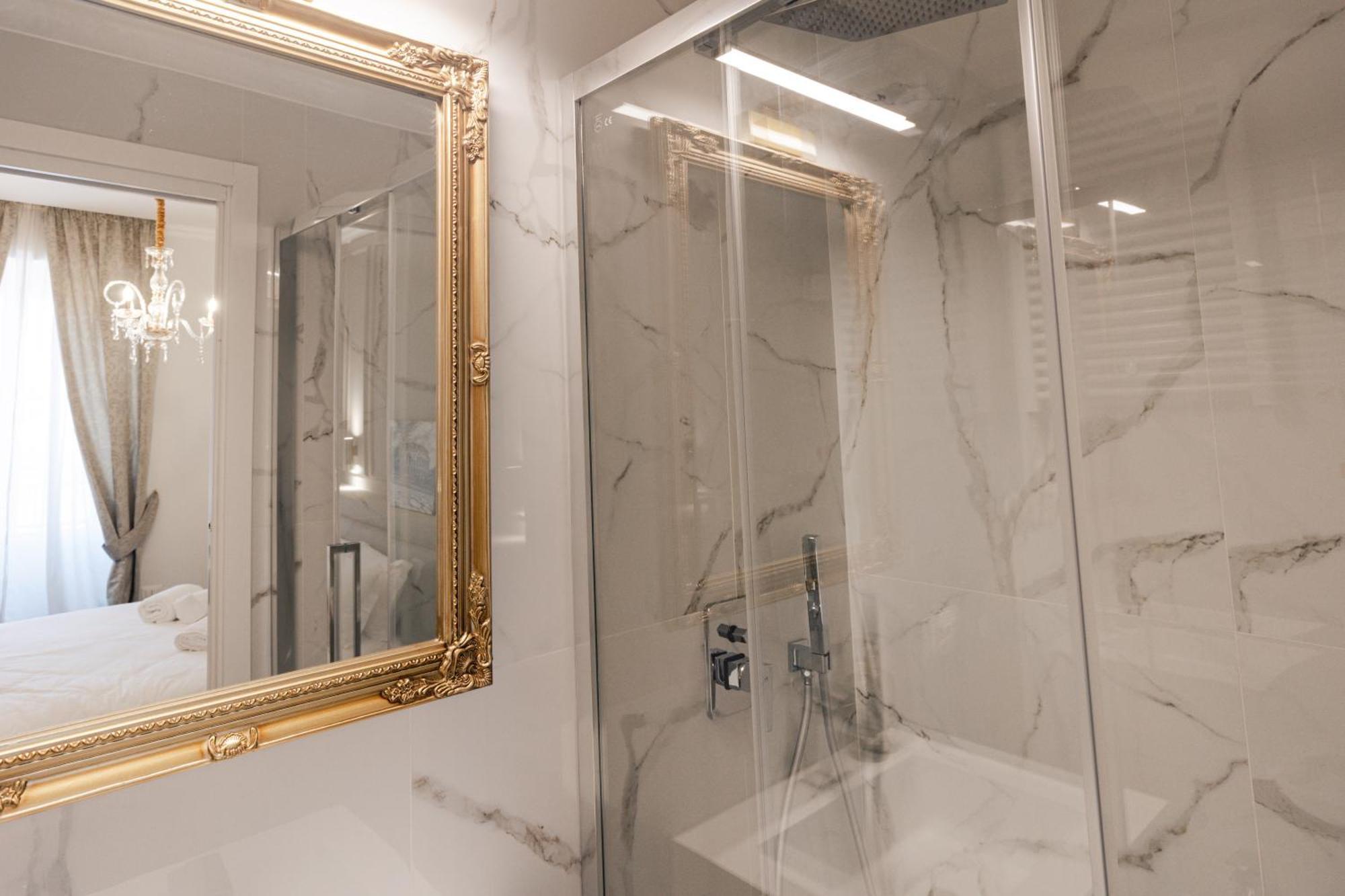 De Vince Suites - Luxury Rooms - Roma Termini Zewnętrze zdjęcie