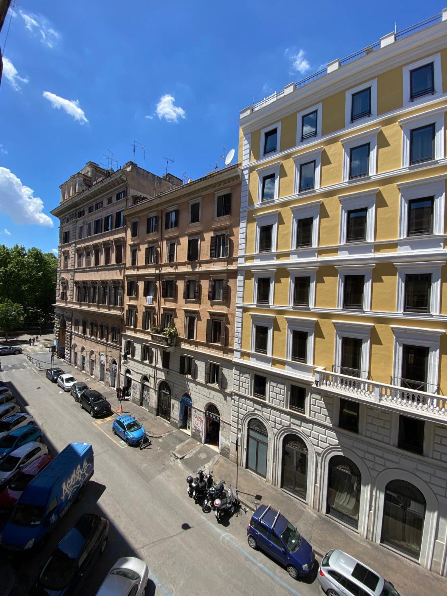De Vince Suites - Luxury Rooms - Roma Termini Zewnętrze zdjęcie
